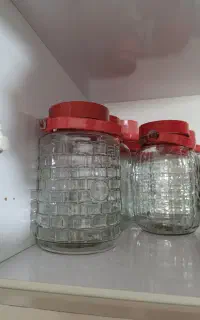 ظرف شیشه ای