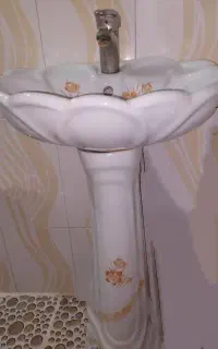 چندتا وسیله مربوط به خانه واشپزخانه