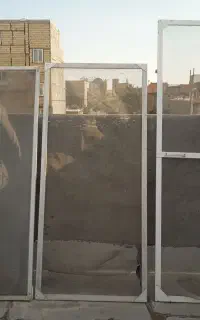 درب توری همراه با پنجره های توری