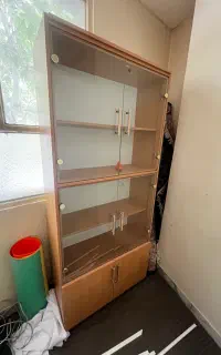 ویتری اداری مناسب زونکن کامل ام دی اف و شیشه