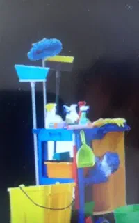 نظافتچی آقا هستم