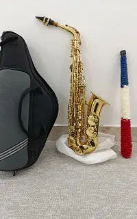 ساکسیفون آلتو برندzf