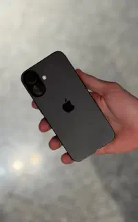 آیفون ۱۶ نرمال