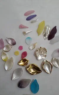 گلبرگ کریستالی