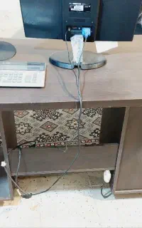 میز کامپیوتر و صندلی و نردبان