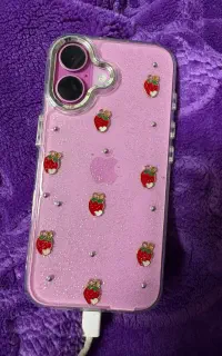 ایفون ۱۶ نرمال صورتی