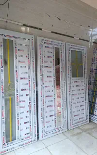 فروشگاه انواع درب  PVC .UPVC  زیر قیمت بازار