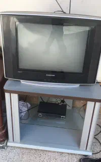 تلویزیون