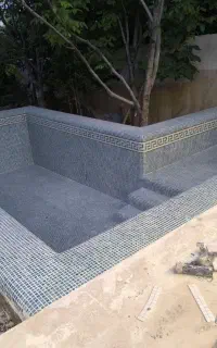 کاشی کار استخر