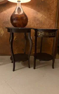 دو عدد میز کنار سالنی