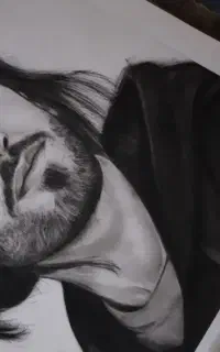 نقاشی سیاه قلم چهره ذغال وکنته