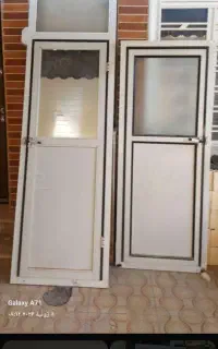 تعمیرات درب و پنجره آلومینیومی در منزل پزیرایم