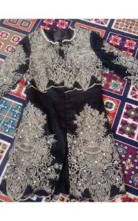 پارچه.مانتو .چادر