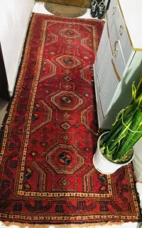 فرش دستبافت قرمز