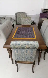 میز ناهارخوری
