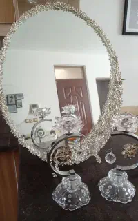 اینه و شمعدان