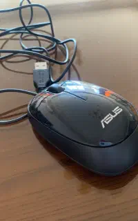 موس ایسوس