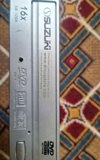 دی‌وی‌دی رایتر سوزوکی