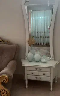اینه و کنسول