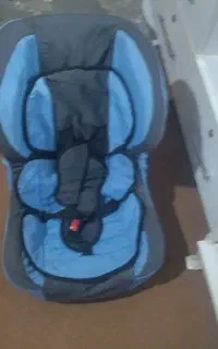 صندلی بچه ماشین ونی نی لای لای