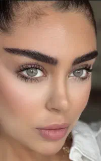کاشت ابرو۱۳ بلفاروپلاستی(۹تومن)غبغب ۷لابیاپلاستی