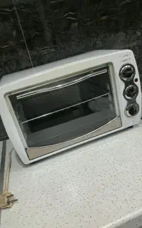 توستر
