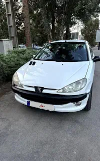 ۲۰۶ صندوق دار مدل ۸۹