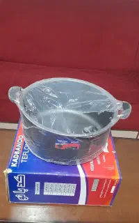 قابلمه تفلون سایز ۳۸ کاملا نو