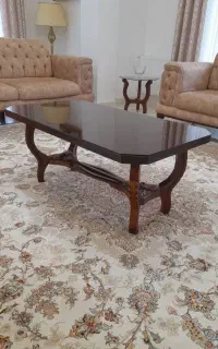 میزجلو مبلی ودوعدد عسلی