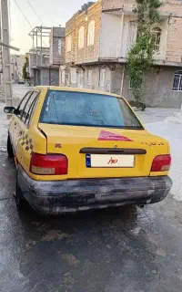 ماشین تاکسی پراید