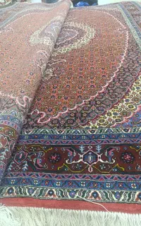 یک جفت فرش دستبافت۶متری ریزماهی۹متن گل ابریشم نو