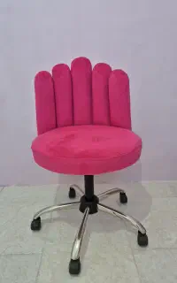 صندلی ریلی مخمل صورتی