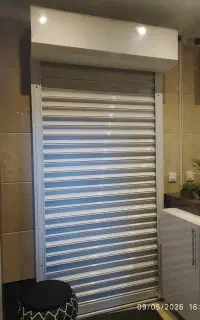 کرکره برقی شیشه اتوماتیک