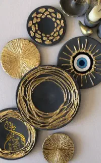 بشقاب دیوارکوب سفالی