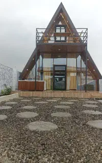 کلبه سویسی جکوزی دار چسبیده به شهر رشت باپارکینگ