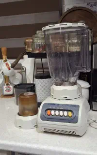 مخلوط کن و آسیاب