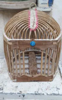 قفس چوبی