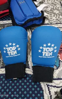 دستکش و روپایی و ساق بند