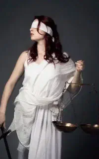 وکیل کیفری،حقوقی وخانواده پیگیری جدی