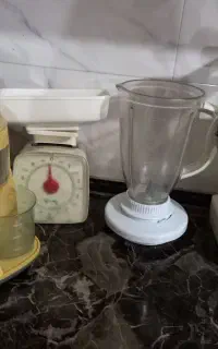 چرخگوشت و آبمیوه گیر