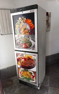 یخچال ایستاده فروشگاهی