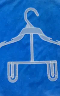 چوب لباسی نوزادی