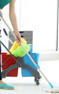 نظافتچی خانوم نیازمندیم