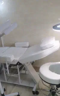 تخت و تابوره
