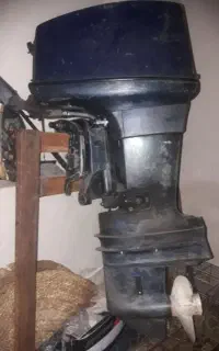 سه عدد موتور قایق