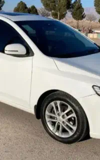 سراتو 2000 اتوماتیک آپشنال سفید ۹۸