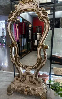 اینه قدی