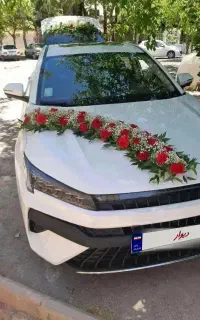 اجاره ماشین عروس KMC J7 سفید با راننده