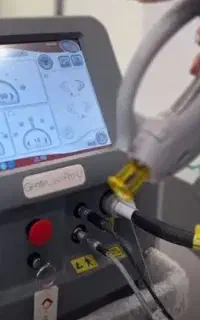 استخدام ادراتور لیزر شاتی