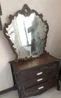 میز آرایش چوبی